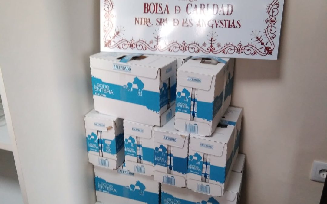 Entrega quincenal de la Bolsa de Caridad