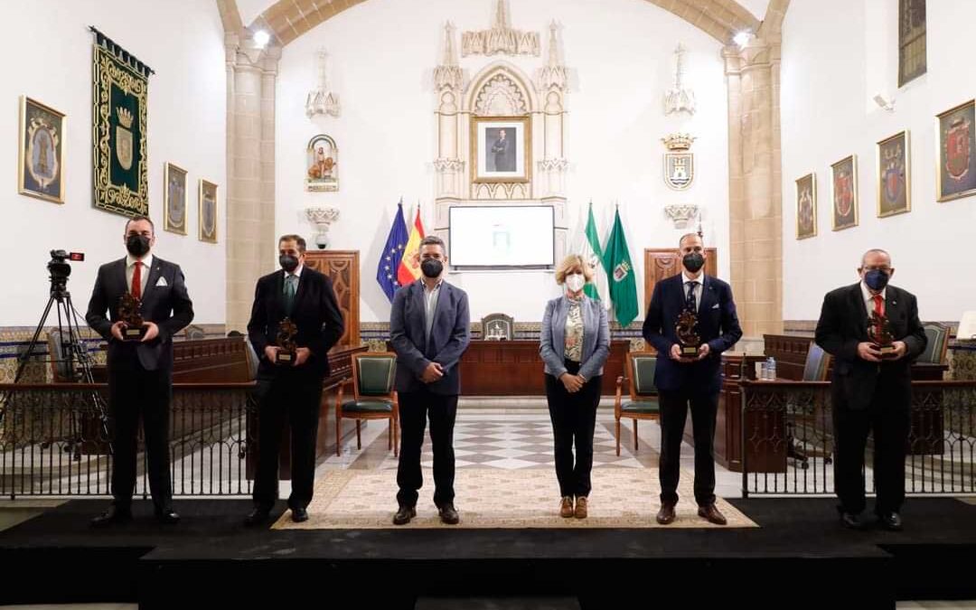 Asistencia a la Tertulia Cofrade “Las Hermandades ante la Pandemia” de Rota